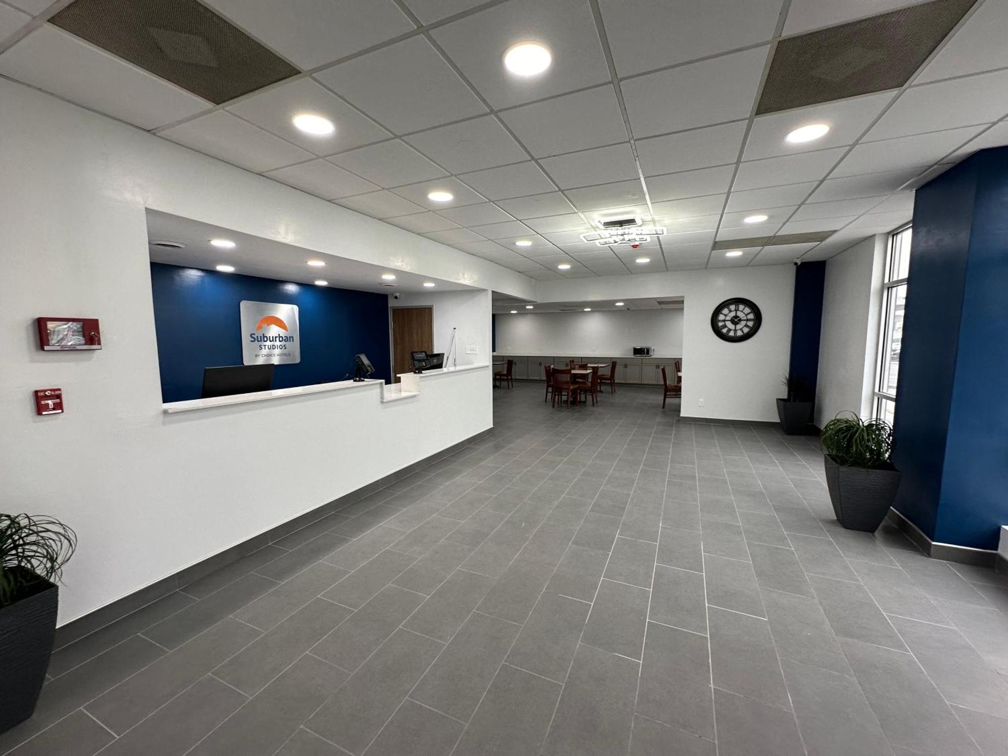 Suburban Studios Chester I-95 Екстериор снимка